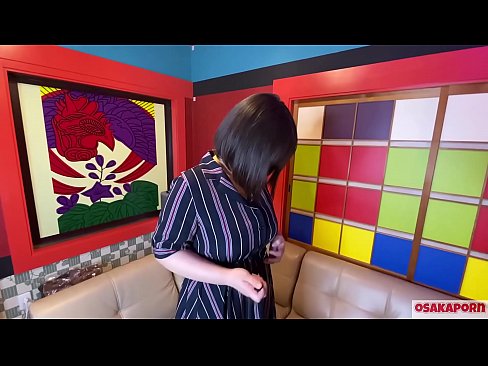 ❤️ Japāņu skaistule ar lielām krūtīm masturbē ar seksa rotaļlietām un piedzīvo orgasmu. Intervijā viņa stāsta par savu seksa pieredzi. Milzīgas krūtis un mataina maksts skaļi sten. Osakaporn Slepkavas pie mums lv.mrpornogratis.ru